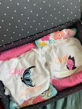 Load image into Gallery viewer, Baby First 12 months Milestones

